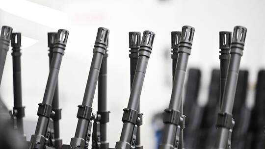 Gewehr an Gewehr
