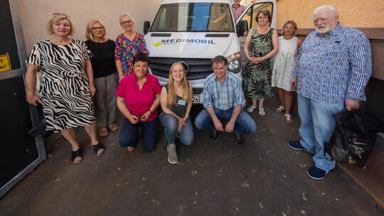 Alicia Schumacher (vorne MItte) vom Wichernhaus koordiniert das Projekt MediMobil. Doris Kruse, Teresa Neugebauer, Birgit Kilcul