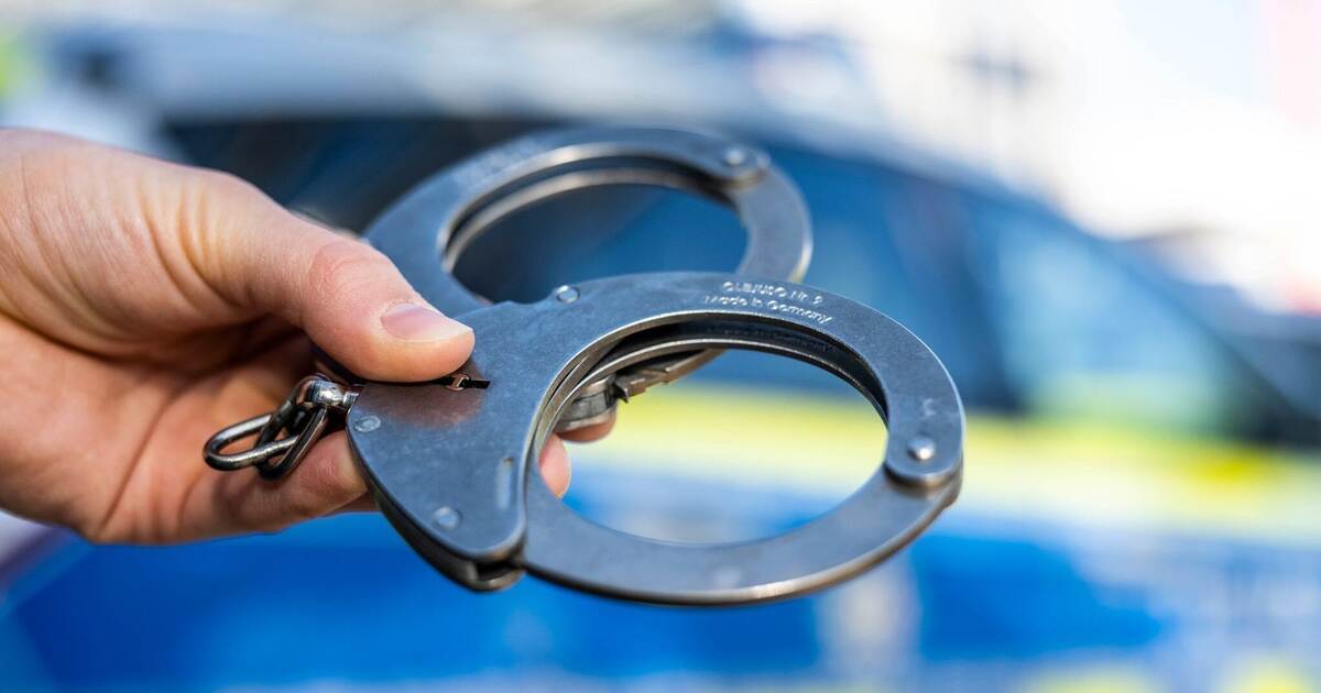 Arrest warrant issued: Man arrested with knife on Pforzheim sports field