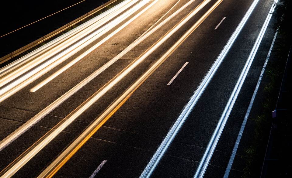 Verkehr in der Morgendämmerung Verkehr in der Morgendämmerung
