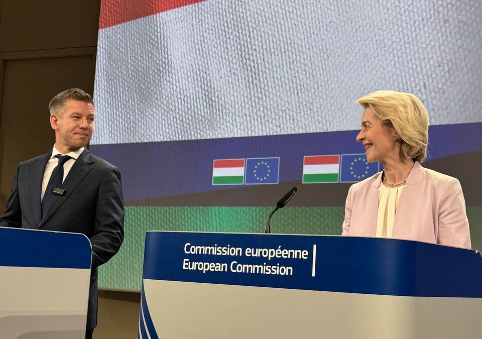 Péter Magyar zu Besuch in Brüssel