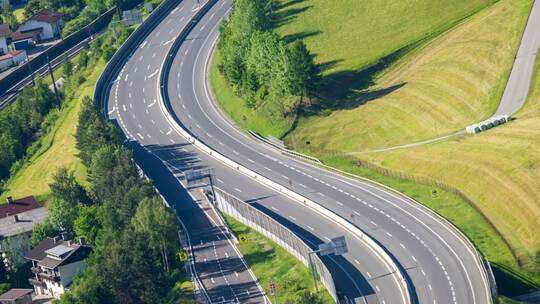 Demonstration und Totalsperre auf Brennerautobahn Demonstration und Totalsperre auf Brennerautobahn