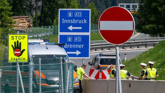 Demonstration und Totalsperre auf Brennerautobahn