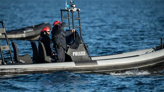 Polizei auf dem Wasser Polizei auf dem Wasser