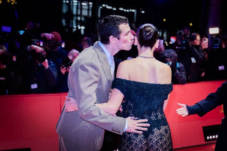 Dua Lipa und Callum Turner