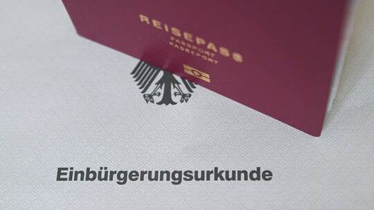 Einbürgerung Einbürgerung