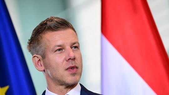 Ungarns Ministerpräsident Magyar in Berlin