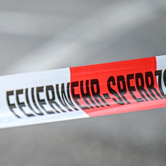 Absperrband Feuerwehreinsatz