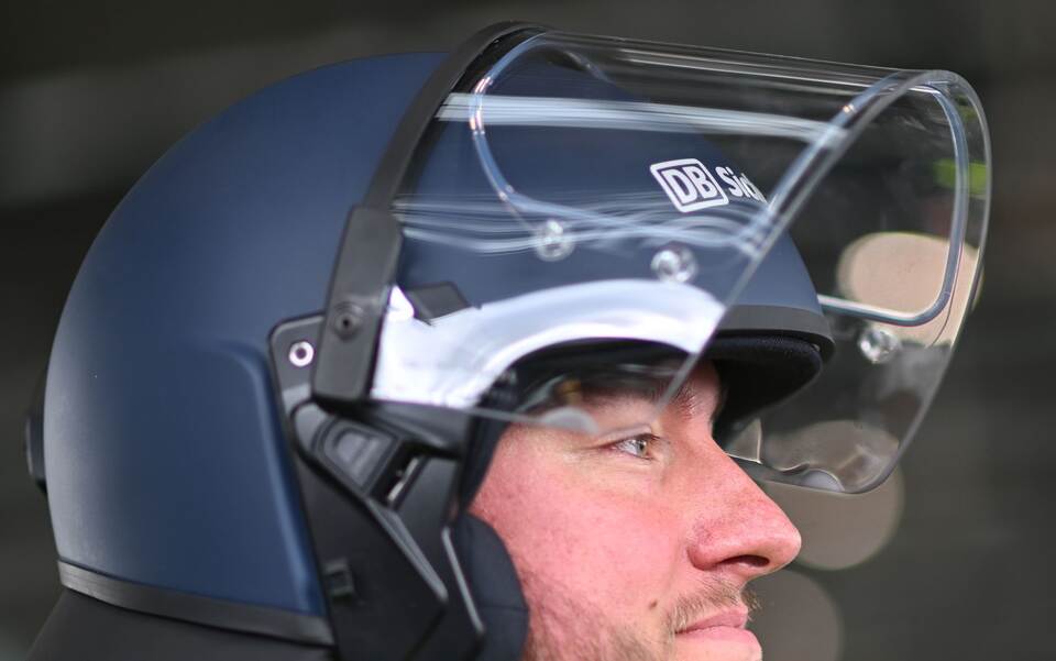 Helme für DB Sicherheit Helme für DB Sicherheit