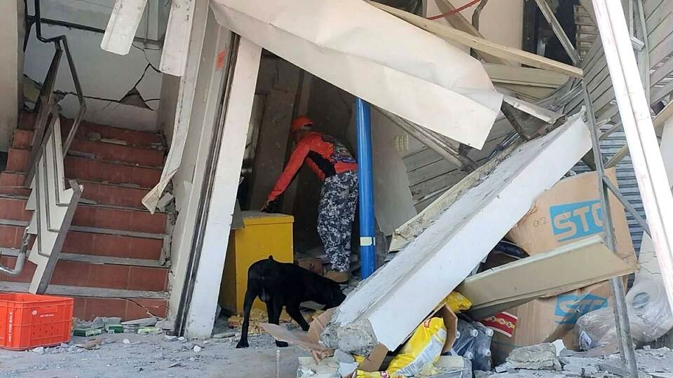 Erdbeben auf den Philippinen Erdbeben auf den Philippinen