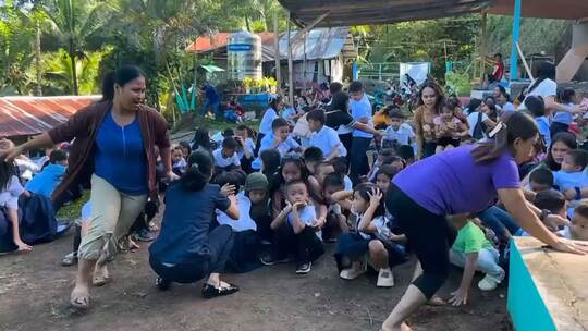 Erdbeben auf den Philippinen Erdbeben auf den Philippinen