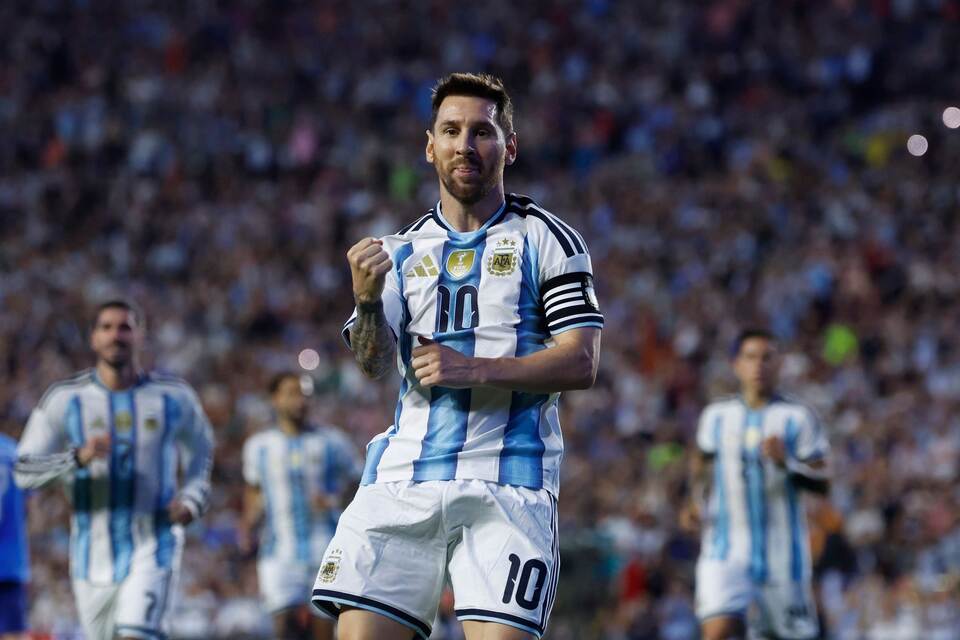 Lionel Messi Lionel Messi
