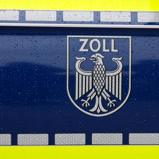 Dienstfahrzeug des Zolls