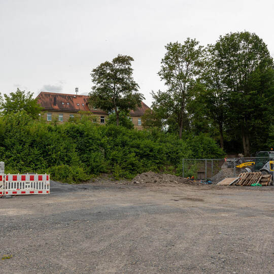 An Ötisheims Henri-Arnaud-Grundschule sollen Container für Gustav-Heinemann-Schüler aufgestellt werden. Übergangsweise für vier