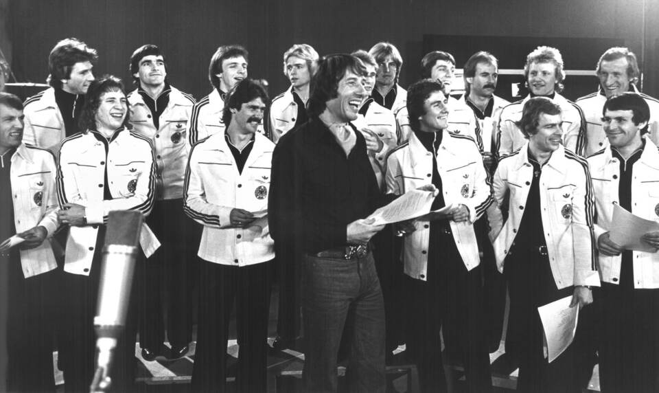 Udo Jürgens und die deutsche Fußball-Nationalmannschaft Udo Jürgens und die deutsche Fußball-Nationalmannschaft