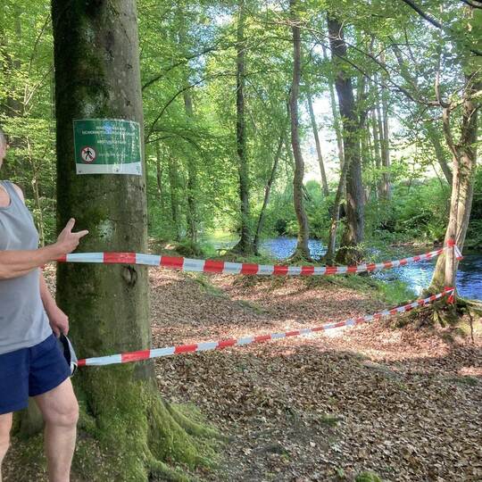 Kein Durchkommen mehr: Der Neuenbürger Andreas Frey fordert, dass alle Beteiligten gemeinsam um eine Lösung für den Botzenhardt-