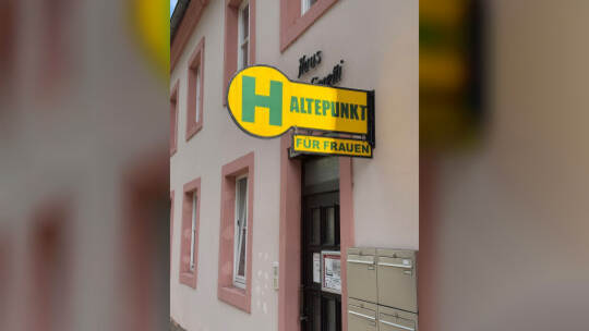 Abgerutscht - Eine Wohnungslose erzählt Abgerutscht - Eine Wohnungslose erzählt
