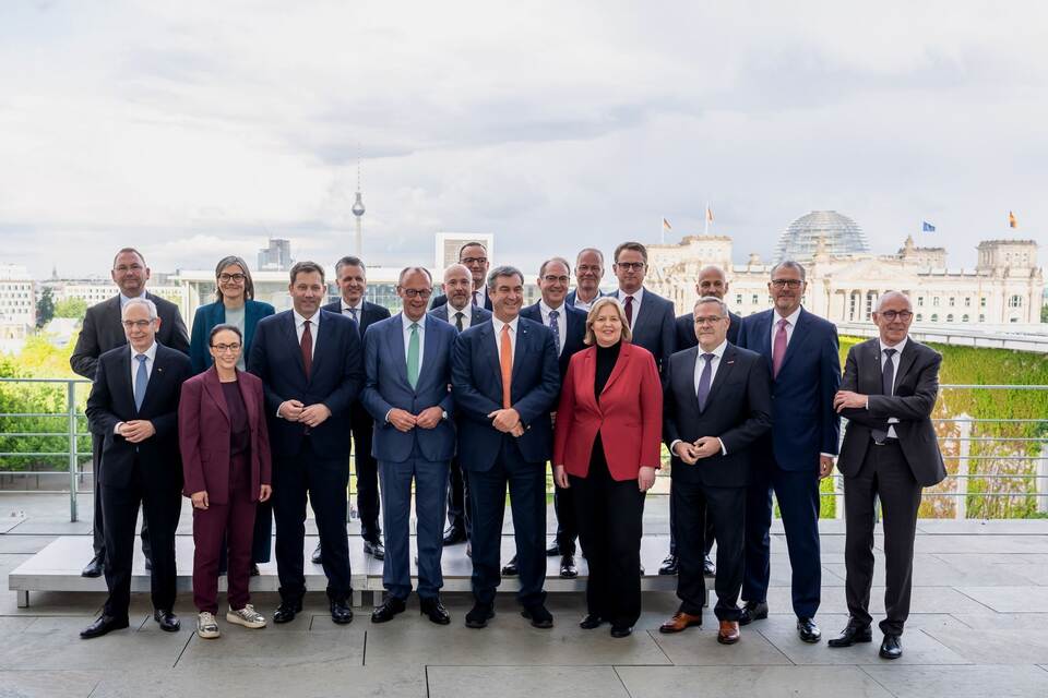 Regierungsberatungen zu geplante Reformen Regierungsberatungen zu geplante Reformen