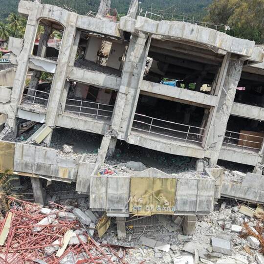 Nach Erdbeben auf den Philippinen