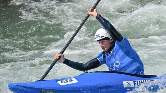 Ricarda Funk im Kajak Cross