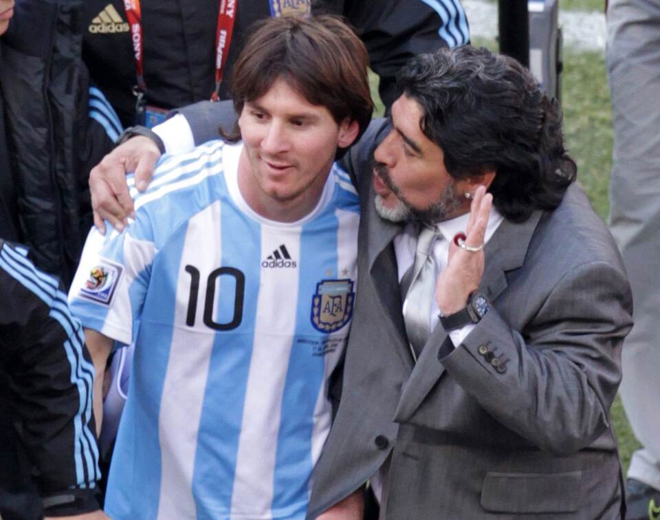 Diego Maradona und Lionel Messi Diego Maradona und Lionel Messi