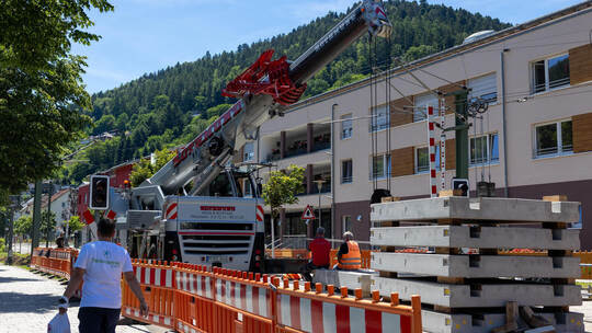Der Bahnübergang vor dem König-Karl-Stift ist gesperrt. Der Sommerberg und die Innenstadt sind nur über eine Ausweichroute errei