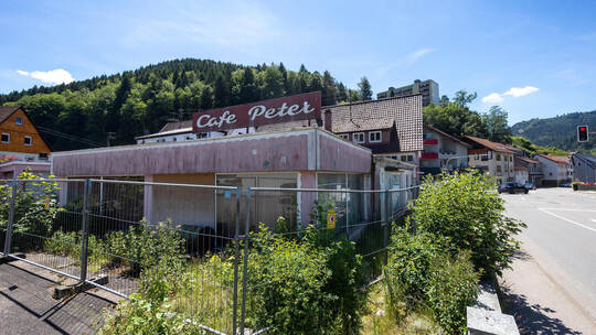 Calmbach Cafe Peters Areal