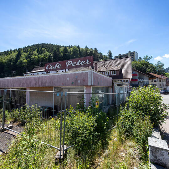 Calmbach Cafe Peters Areal