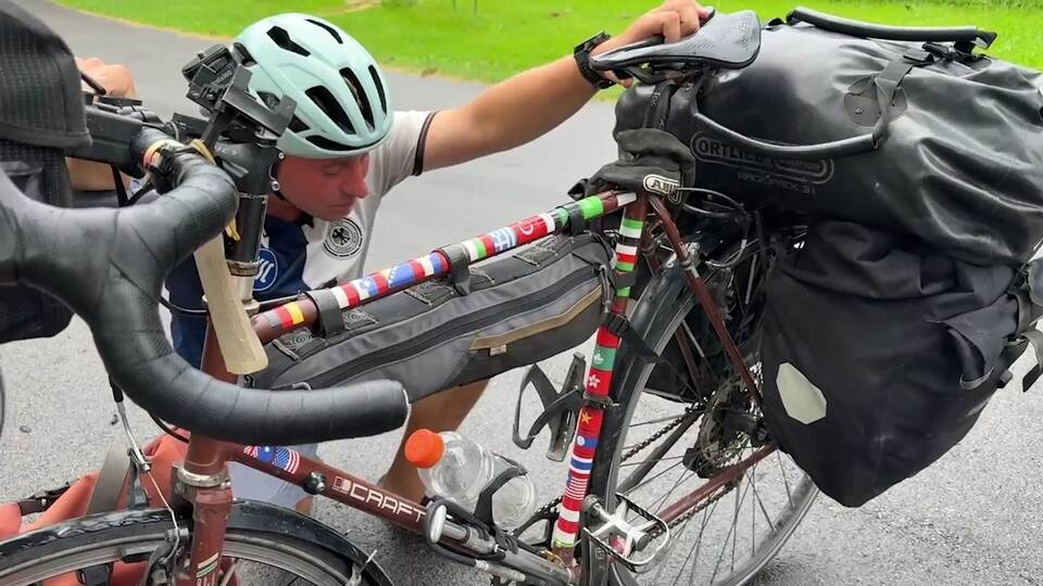 Jakob Alberti reist auf dem Fahrrad um die Welt Jakob Alberti reist auf dem Fahrrad um die Welt