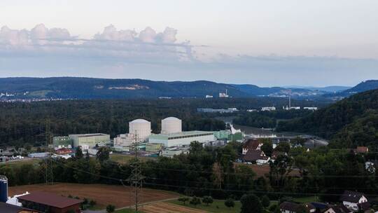 Das Schweizer Atomkraftwerk Beznau Das Schweizer Atomkraftwerk Beznau