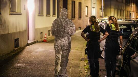 Polizei gibt Schüsse in Krefeld ab Polizei gibt Schüsse in Krefeld ab