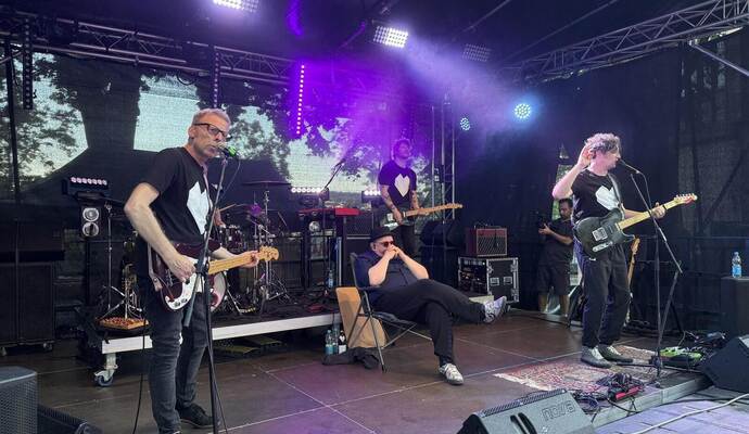Schlosspark Open in Pforzheim mit Rock, Elektro und einem Heimspiel