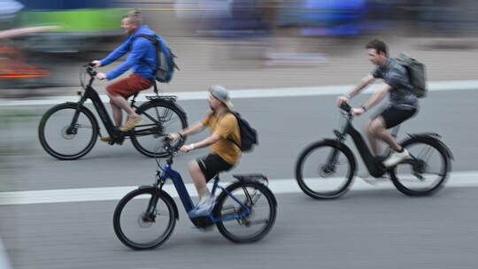 E-Bikes E-Bikes