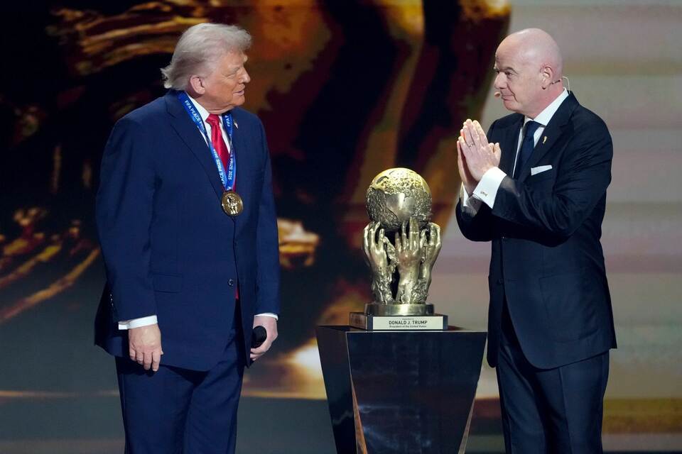 Donald Trump und Gianni Infantino Donald Trump und Gianni Infantino