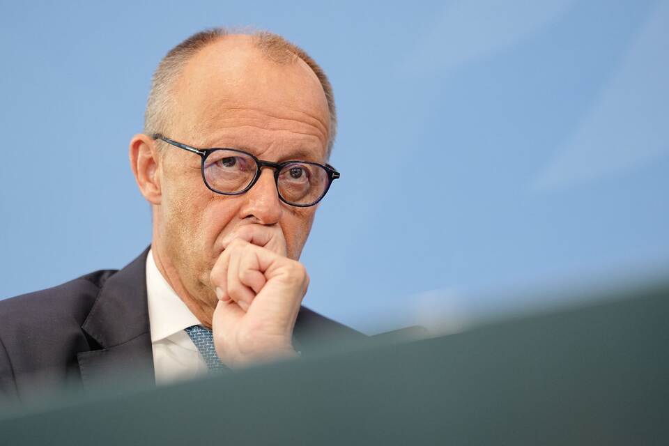 Rentenkommission legt Bericht vor Rentenkommission legt Bericht vor