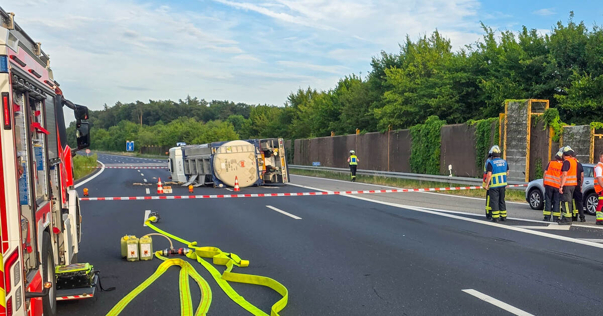 Overturned tanker truck: Recovery work underway – | A8 remains closed