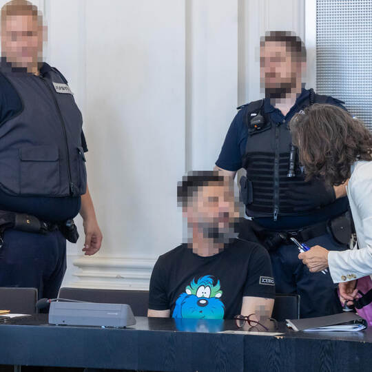 Prozess Versuchter Mord Schwurgericht