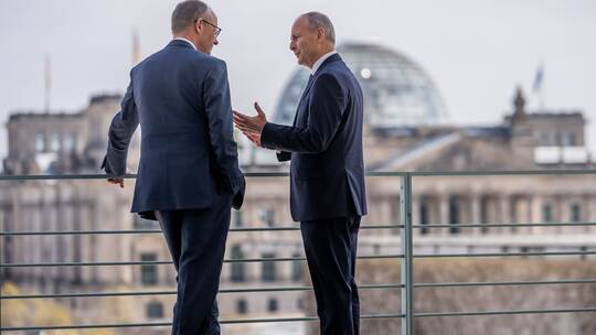 Bundeskanzler Merz empfängt den irischen Regierungschef