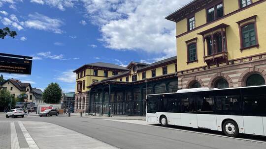 Am Bahnhofsvorplatz in Bad Wildbad ereignete sich am 19. Mai die Auseinandersetzung, die eine Debatte über die Sicherheitslage i