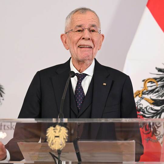 Alexander Van der Bellen