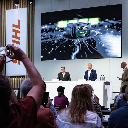 Stihl und Kärcher starten Akku-Allianz für Profis