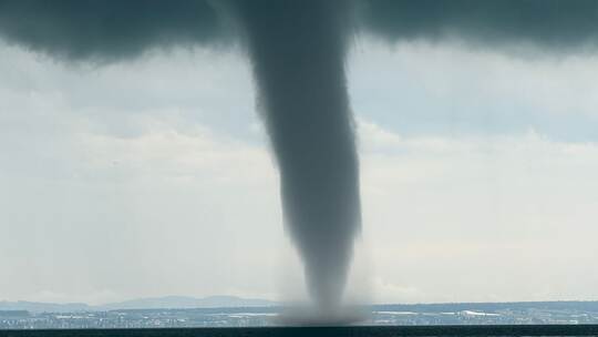 Wasserhose auf dem Bodensee