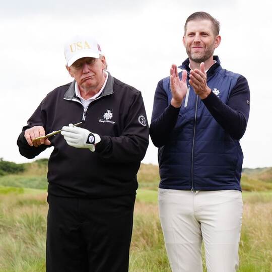US-Präsident Trump mit Söhnen Donald und Eric