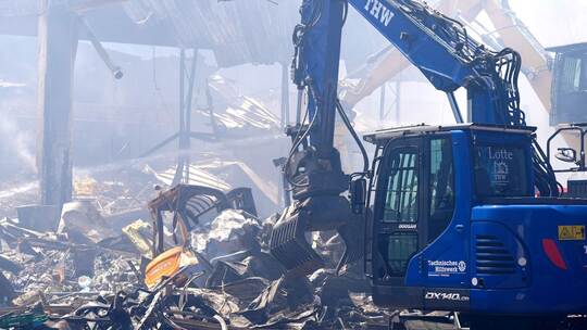Nach Großbrand in Stuttgart Nach Großbrand in Stuttgart