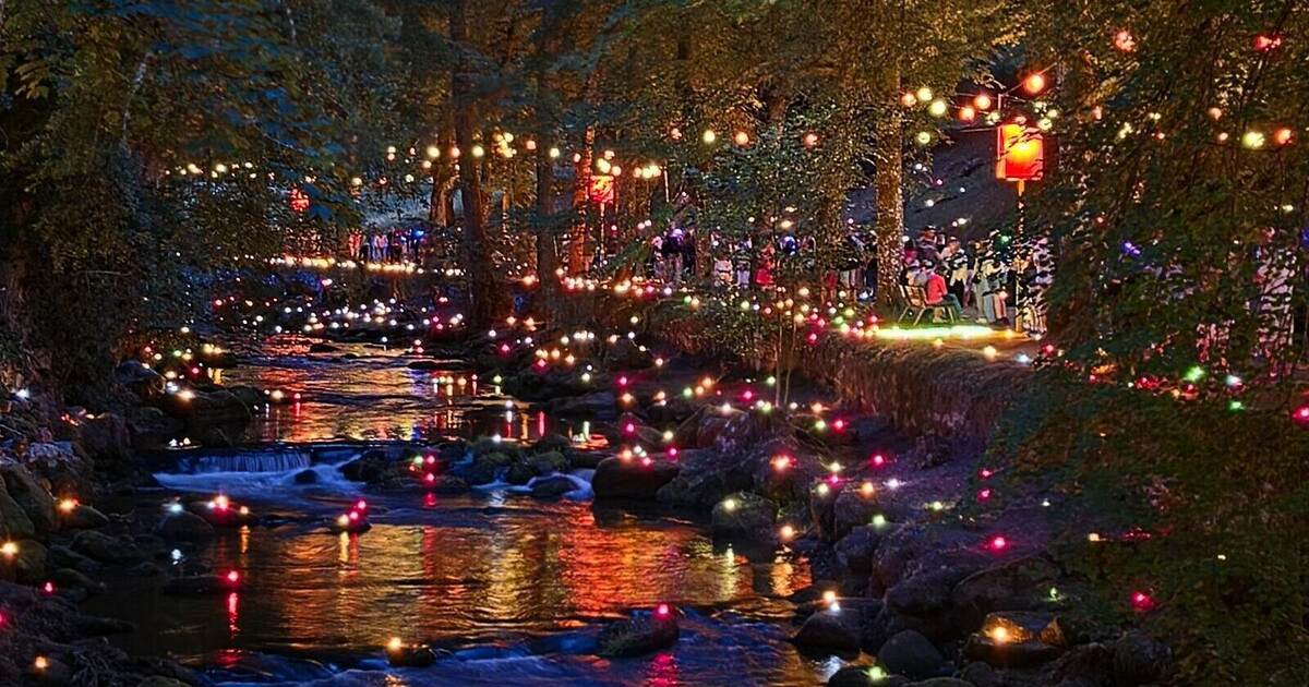 Lanterns, music, fireworks: Enz River illumination in Bad Wildbad attracts ...