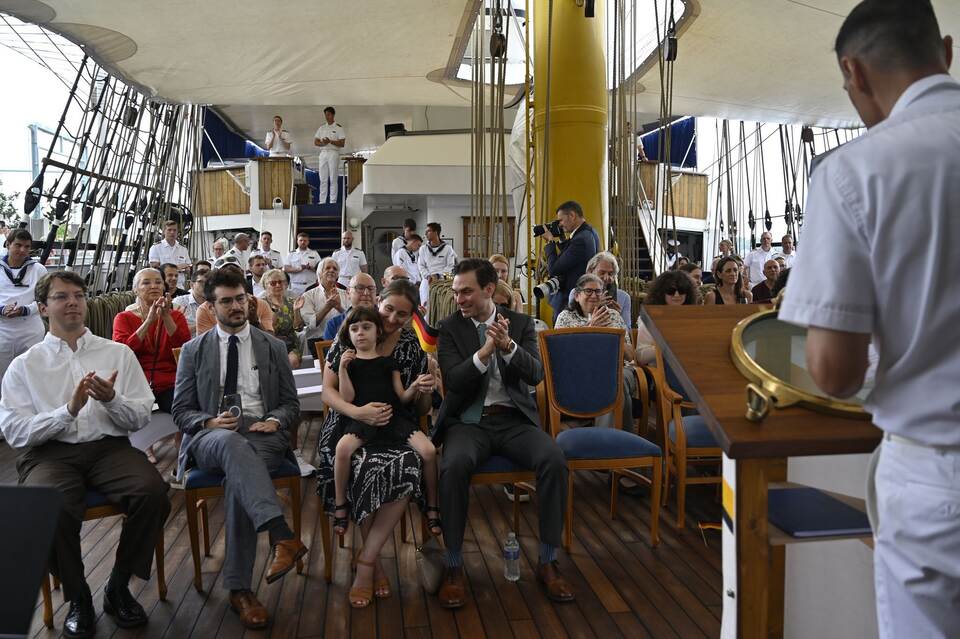 Einbürgerungszeremonie auf der Gorch Fock Einbürgerungszeremonie auf der Gorch Fock