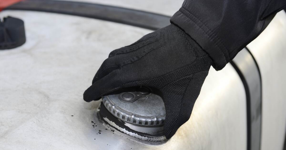 A total of 270 liters of diesel stolen from construction equipment in ...