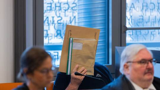 Prozess um großes Waffenlager von Remscheid Prozess um großes Waffenlager von Remscheid