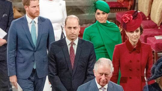 Britisches Königshaus - Charles und Söhne William und Harry Britisches Königshaus - Charles und Söhne William und Harry