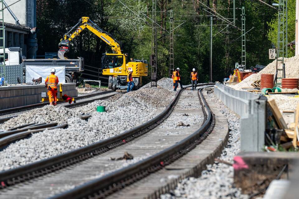 Bauarbeiten bei der Bahn Bauarbeiten bei der Bahn
